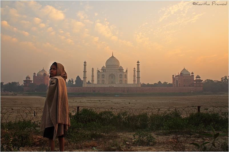 Contrasting Beauty. Taj Mahal, Agra, India Travel photography